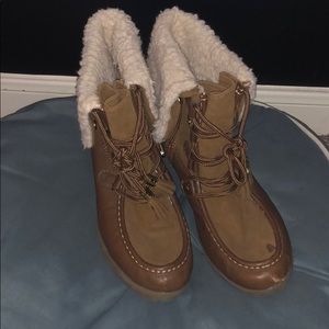 Hilfiger platform boots